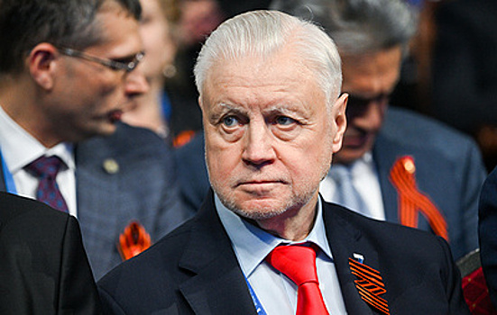Миронов призвал кабмин ограничить рост цен на обучение в вузах