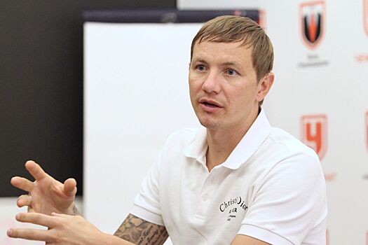 Сенников: у Лоськова была ситуация, как у Павлюченко. До юбилея не хватало одного матча