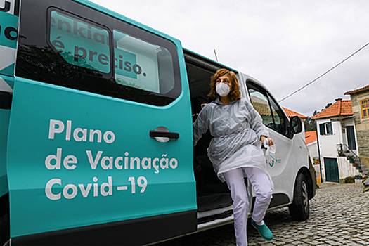 Португалия призвала другие страны ЕС делиться с ней вакцинами