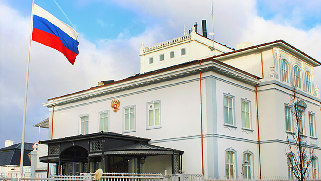 Посол РФ сообщил об угрозах Дании отобрать землю под зданиями посольства