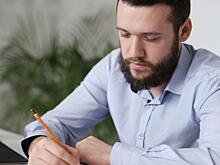 Посетители Музея Победы пишут письма участникам СВО