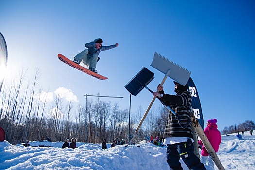 Северяне готовятся к снежной битве, лыжи и сноуборд — главное оружие
