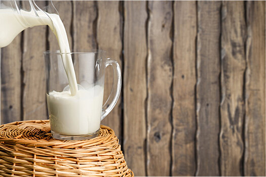 Андрей Демин: Бизнесменам сейчас выгоднее заменять молоко
