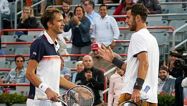 Медведев остался на четвертом месте в рейтинге ATP, Хачанов – 9-й