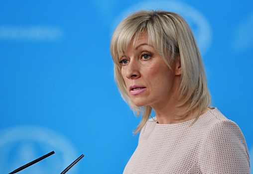 Захарова поиронизировала над заявлением Порошенко