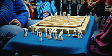 "Игроки борются святой силой": как устроена загадочная игра топис — хантыйские шахматы
