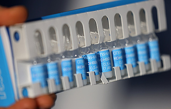 Согласованная цена одной дозы вакцины от ковида "Конвасэл" составит 433 рубля