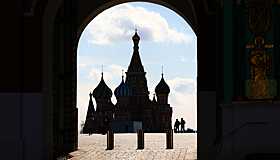 Страны ЕС призвали смягчить санкции против России