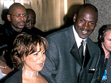 Легенда НБА Майкл Джордан заплатил жене Хуаните крупнейшую сумму за развод в истории, 2006