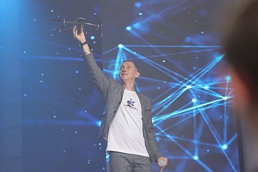 Под Волгоградом состоялись молодежные военно-спортивные фиджитал-игры