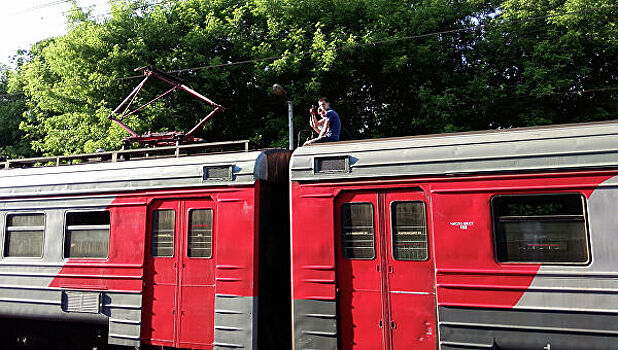 В Москве на крыше электрички нашли тело зацепера