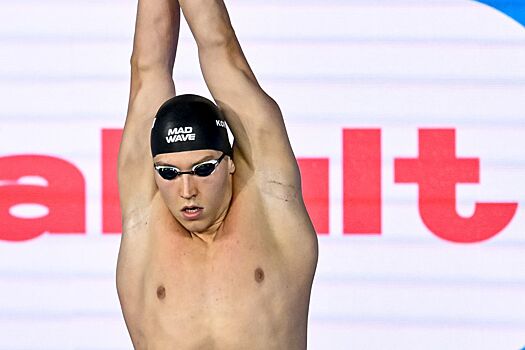 Пловец Корнев процитировал советскую песню в ответ на вопрос о важности плавания в жизни