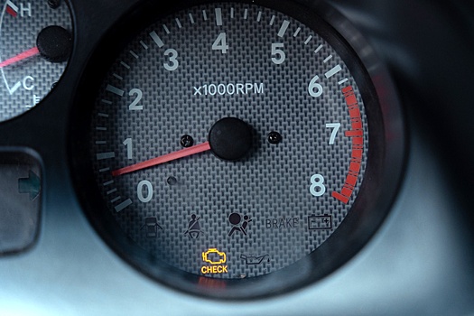 Автоэксперт объяснил, какие обороты двигателя убьют его быстрее всего