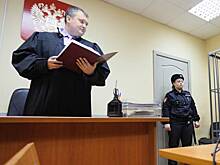 Россиянка завалила квартиру мусором до потолка и попала под суд