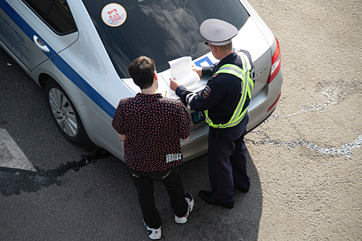 Адвокат Данилов предупредил водителей о неожиданных штрафах от ГИБДД