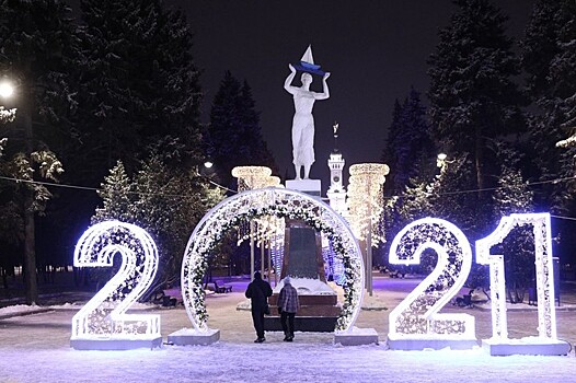 Праздничная подсветка будет работать в Москве всю новогоднюю ночь