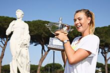 Мария Шарапова победила Карлу Суарес-Наварро и выиграла турнир в Риме, повторив достижение Серены Уильямс