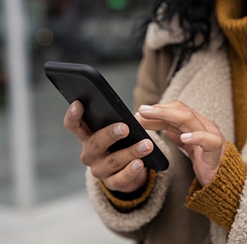 В Новосибирске 23 октября продолжаются перебои в работе WhatsApp*