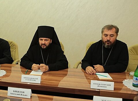 Епископ Леонид рассказал Бибилову о строительстве храма РПЦ