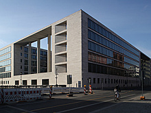 В МИД ФРГ заявили, что Берлин помогает Киеву не ради выгодных сделок на Украине