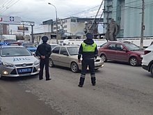 Десятки волгоградских водителей вечер пятницы провели в компании инспекторов ДПС