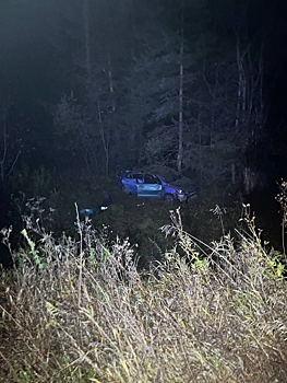 Пьяная езда жителя Удмуртии обернулась опрокидыванием автомобиля и травмами пассажирки