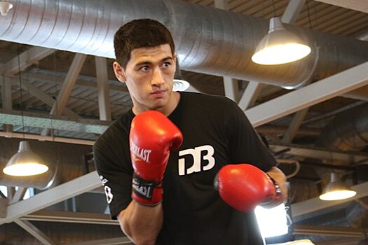 Российский боксер Бивол поддержит Кузьмина в поединке против Ларти в боксерском вечере "Короли Нокаутов-9"
