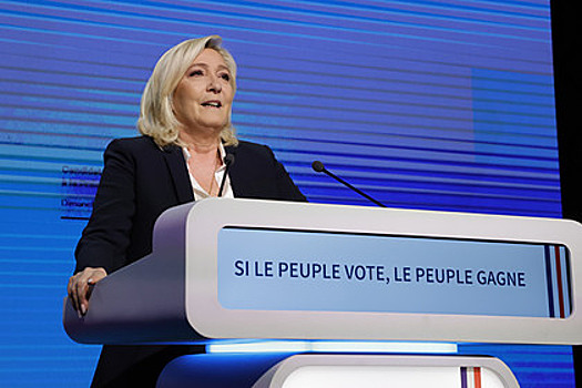 Во Франции описали тактику Ле Пен и Макрона перед вторым туром выборов