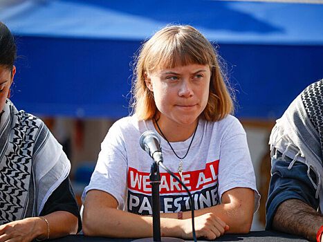 Флотилия с Гретой Тунберг была атакована дронами по пути в Газу