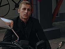 «Считаю себя профессионалом»: Саша Стоун хочет стать президентом