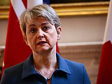 Глава МИД Британии призвала усилить давление на Россию