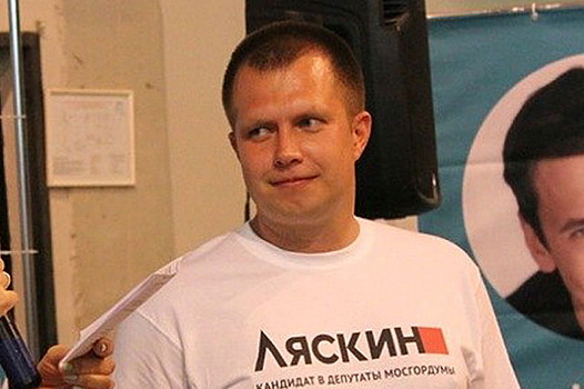 Полиция допросила подозреваемого в нападении на главу штаба Навального