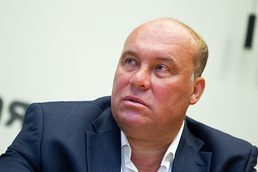 Суд наложил арест на имущество семьи калининградского депутата Госдумы Андрея Колесника