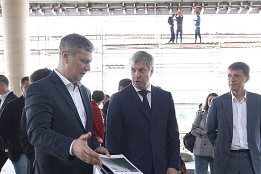 Алексей Русских проверил ход строительства социальных объектов в Ульяновске