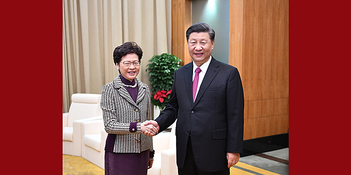 Председатель КНР Си Цзиньпин провел встречу с главой администрации САР Аомэнь Цуй Шианем