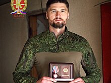 Доброволец «Барс-16» Роман Шкут награжден медалью ЛНР «За верность долгу»