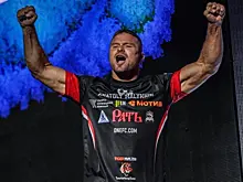 Российский чемпион ONE Анатолий Малыхин хочет подраться с Фрэнсисом Нганну