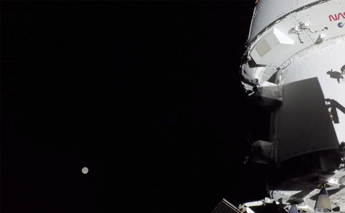 Стало известно, почему США возвращаются на Луну