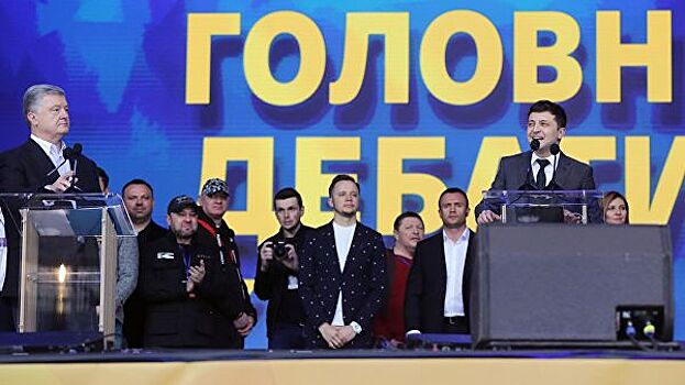 На дебатах Порошенко и Зеленского задержали людей