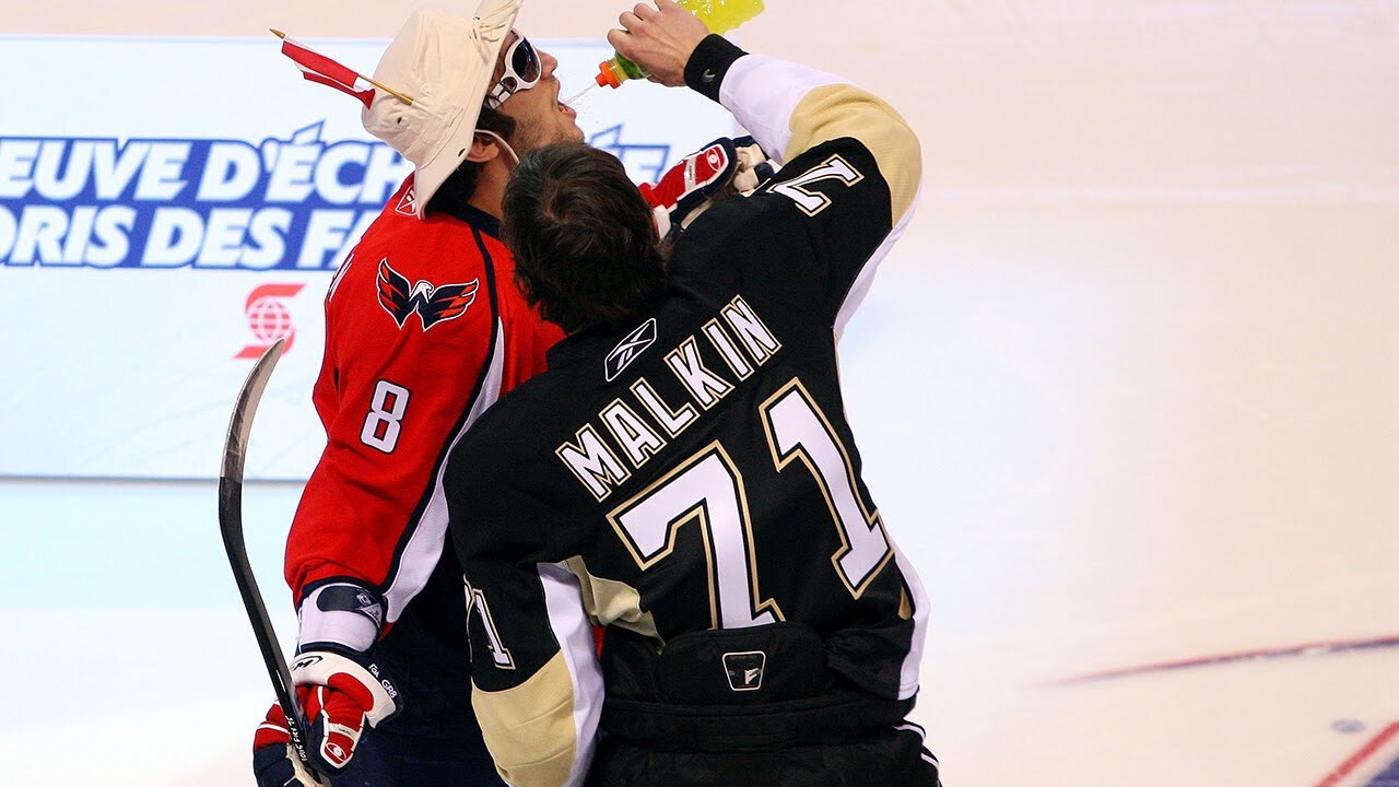 Матч всех звезд прогноз. Овечкин Малкин Ковальчук. Малкин и Овечкин. Матч звезд НХЛ 2009 Овечкин Малкин.