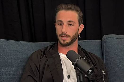 Порноактер раскрыл сложность съемок в фильме с семью женщинами