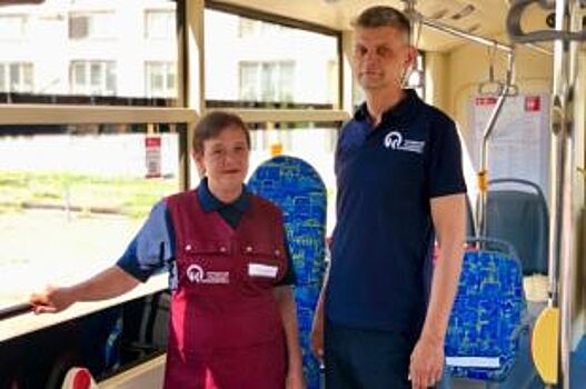 Красноярцев в автобусах будут встречать водители и кондукторы в новой форме