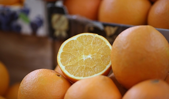 Ученые рассказали о пользе апельсинов для здоровья человека