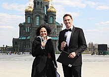 Артисты Центрального академического театра Российской Армии выступили на Соборной площади Главного храма ВС РФ