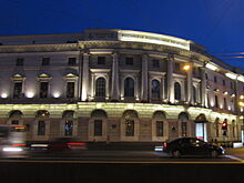 Петербуржцы просят Медведева сохранить РНБ