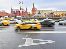 Московским таксистам предрекли потерю миллиардов рублей
