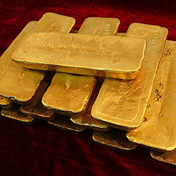 Коронавирус взвинтил цены на золото, Уолл-стрит в панике