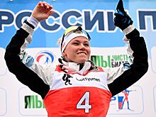 Кристина Резцова одержала победу в масс-старте на 12 км в рамках 2-го этапа Кубка России