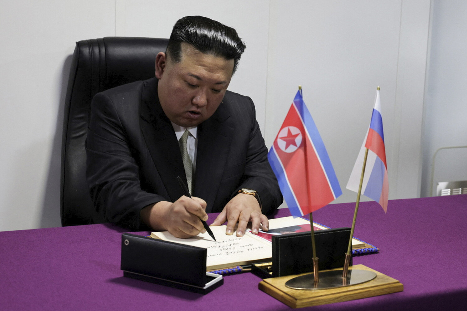 Ким Чен Ын выразил соболезнования Путину в связи с терактом в «Крокусе»