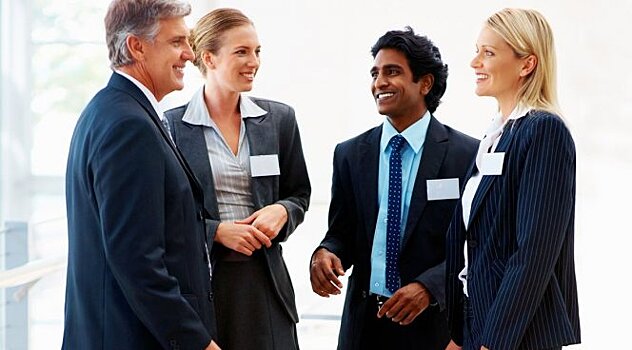 Ученые доказали пользу общения с другими людьми